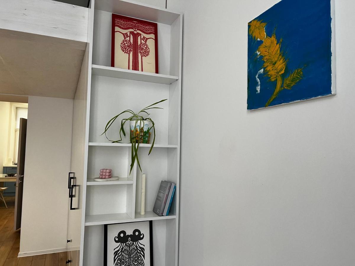 Apartment Lesya Kurbasa Lviv Eksteriør bilde