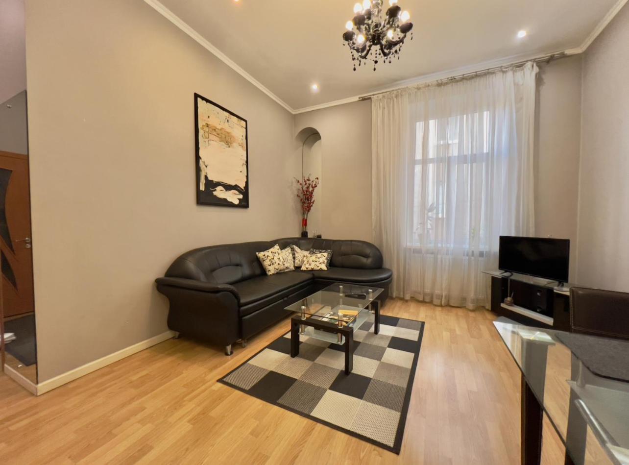 Apartment Lesya Kurbasa Lviv Eksteriør bilde