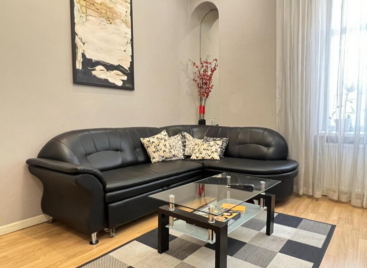 Apartment Lesya Kurbasa Lviv Eksteriør bilde